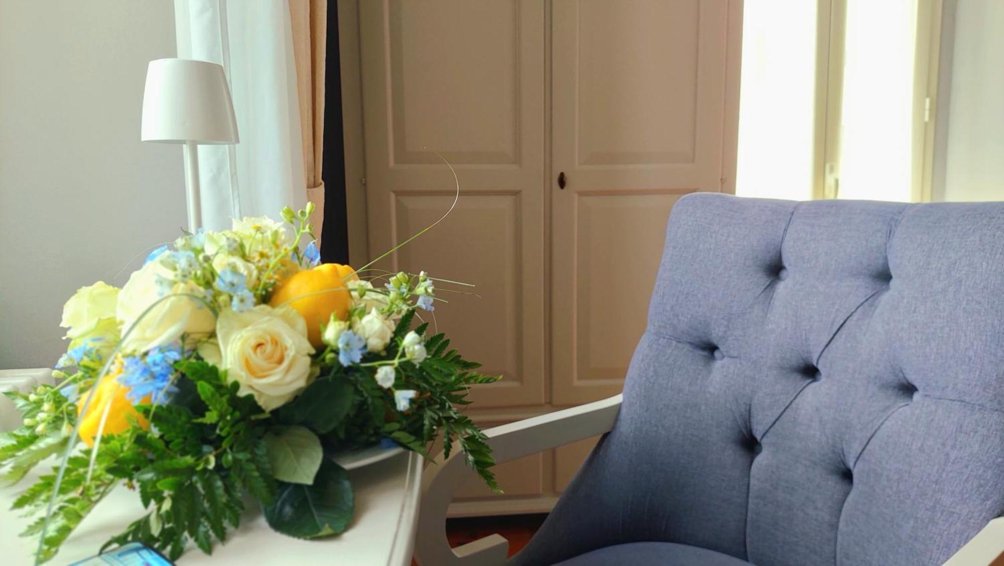 Hotel La Rondinella Cannero Riviera Ngoại thất bức ảnh