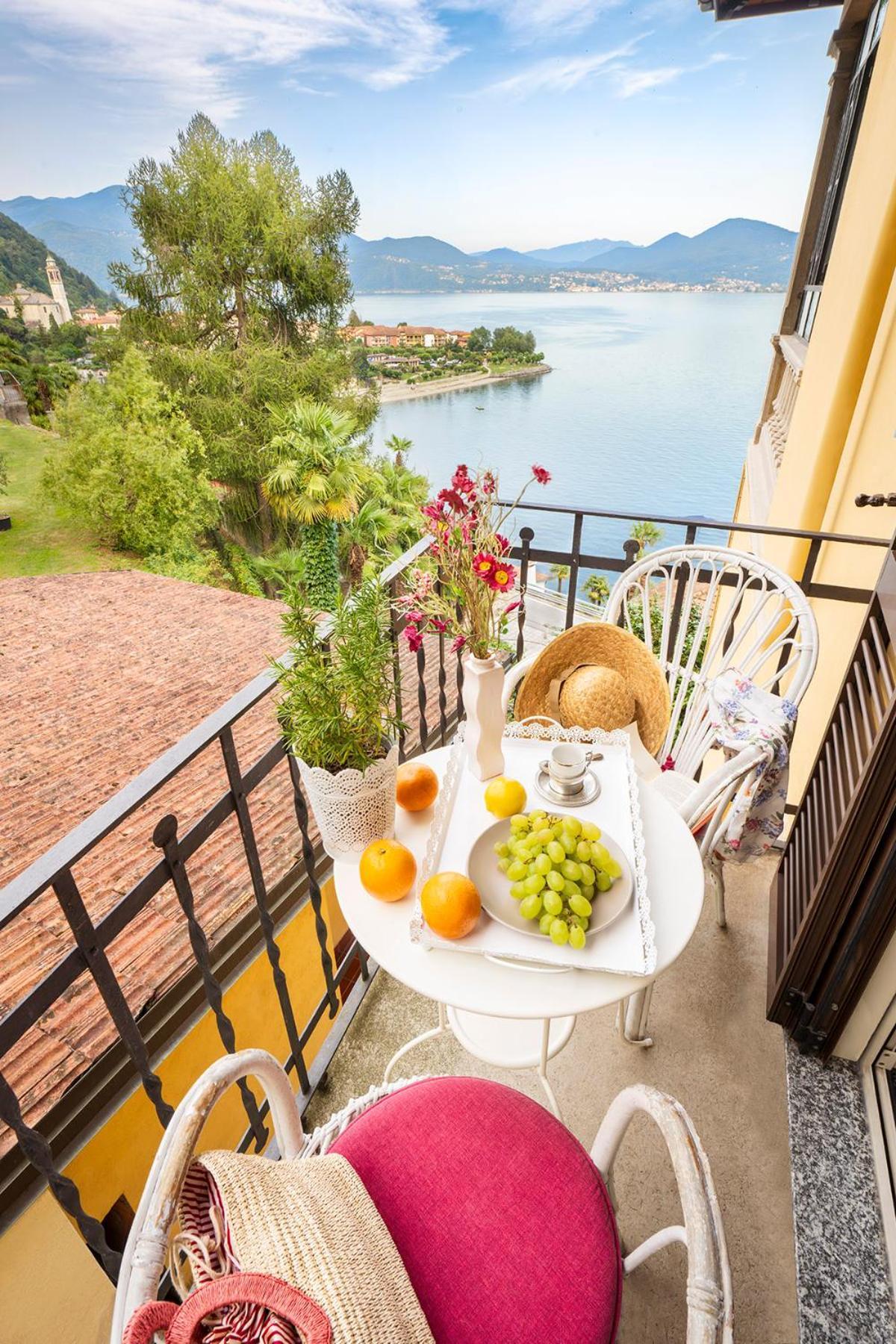 Hotel La Rondinella Cannero Riviera Ngoại thất bức ảnh