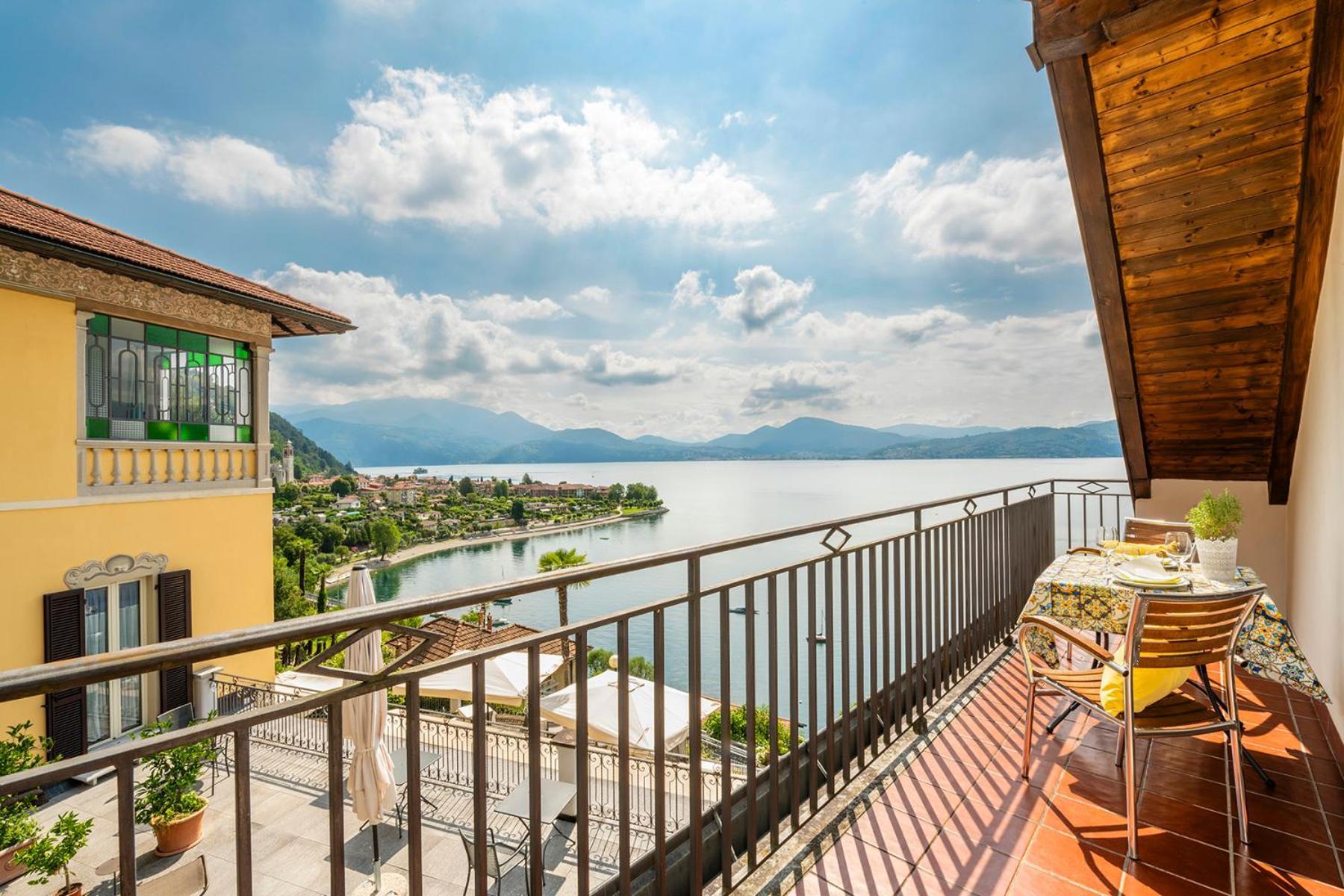 Hotel La Rondinella Cannero Riviera Ngoại thất bức ảnh