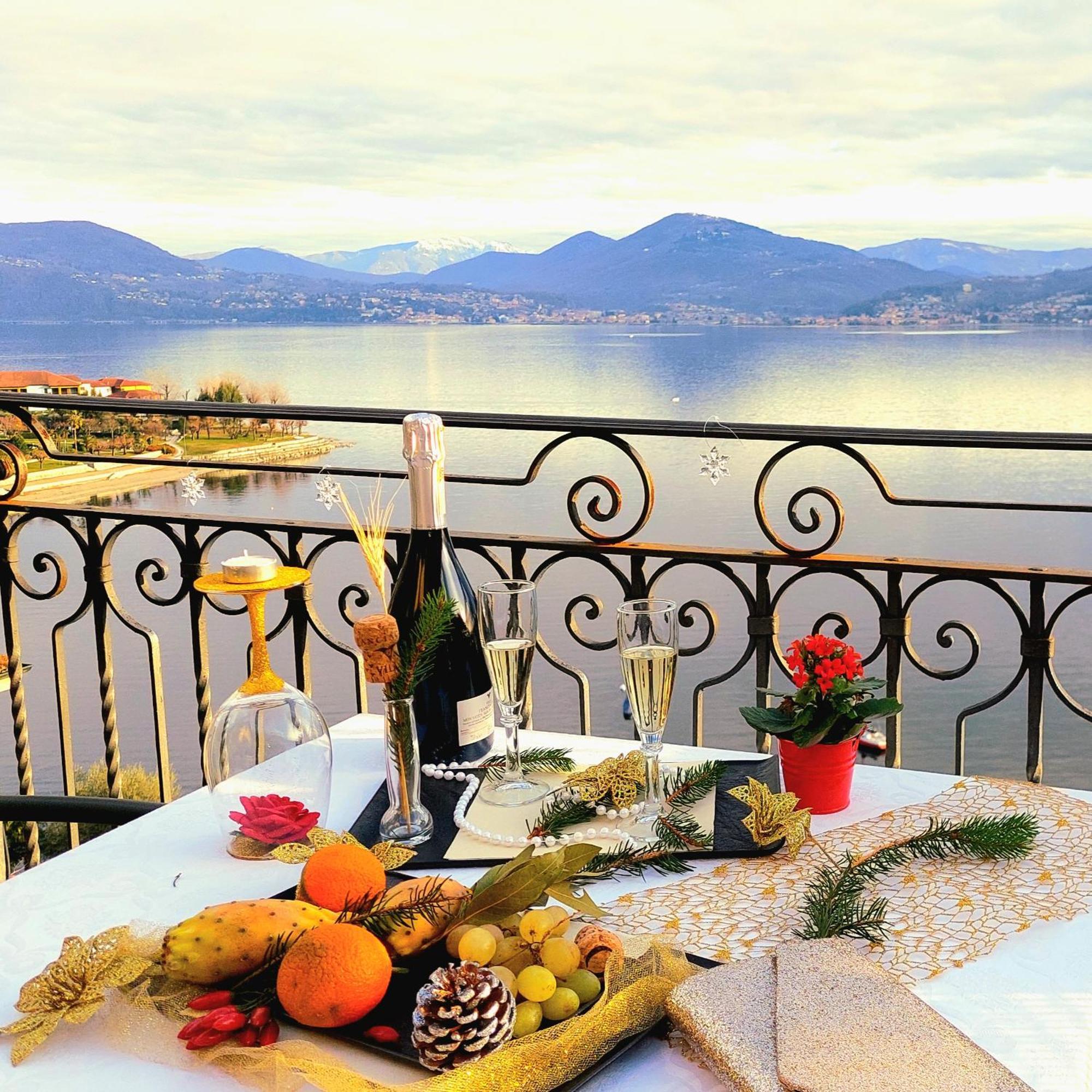 Hotel La Rondinella Cannero Riviera Ngoại thất bức ảnh
